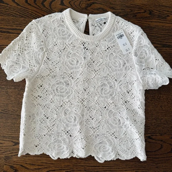 Abercrombie & Fitch Floral Crochet Top NWT - Picture 5 of 7